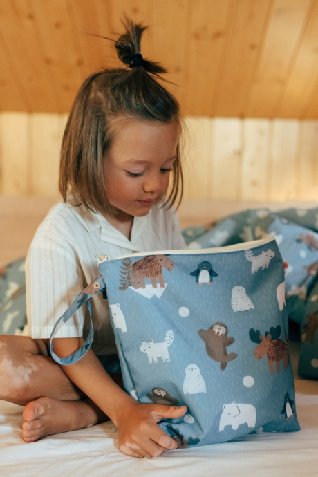 Kosmetyczka ARCTIC FRIENDS-1067348210719