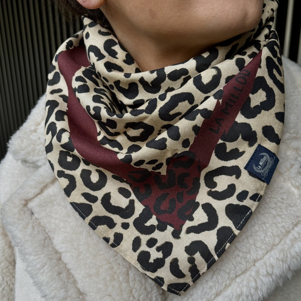Neckerchief LEOPARD CREAM by Magdalena Lamparska