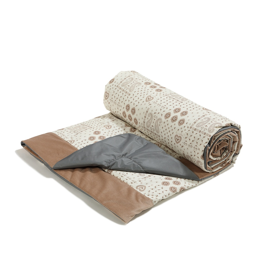 Picnic Quilt BANDANA CREAM