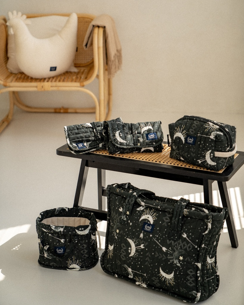 Organizer etui na pieluchy pikowany DARK LUNA
