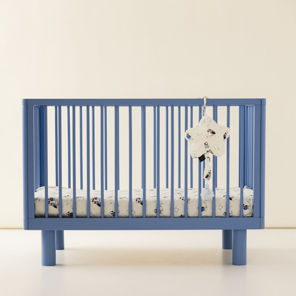 Łóżeczko dziecięce z barierką Junior BLUE