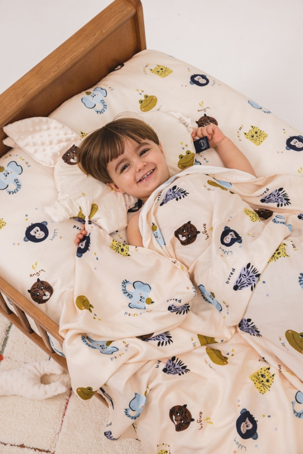 Poduszka Sleepy Pig Minky FRIENDS-929895230128 Poduszka Sleepy Pig Minky FRIENDS-929895230128