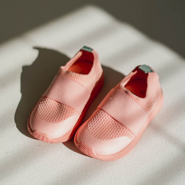 Trampki dzianinowe PINK