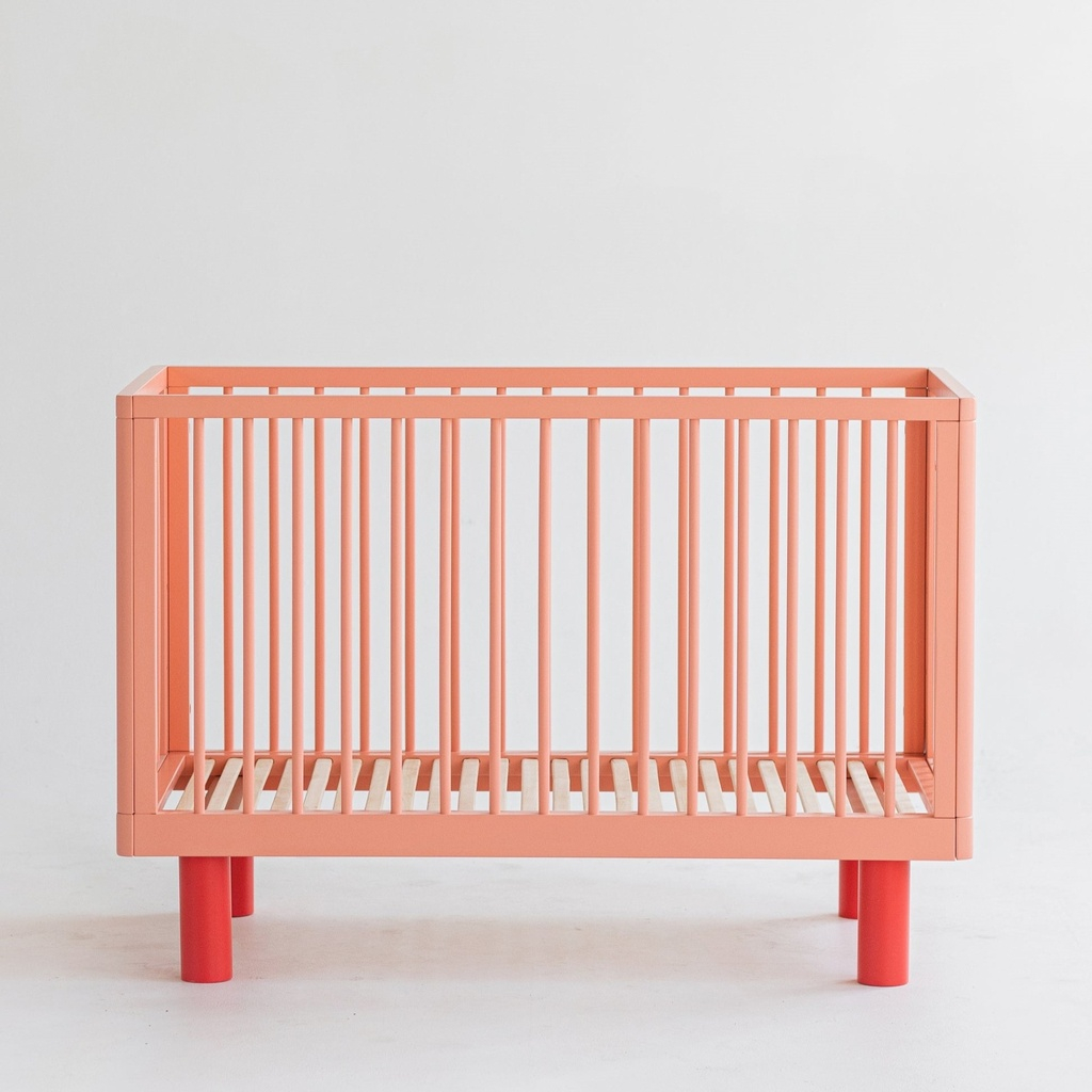 Łóżeczko dziecięce z barierką Junior PINK & RED