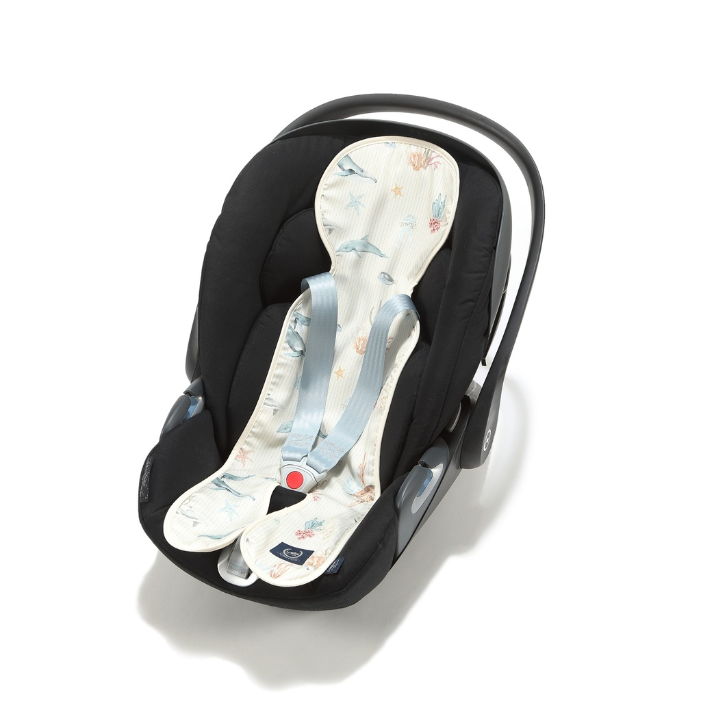 Car seat pad SEAWORLD by Magdalena Lamparska
