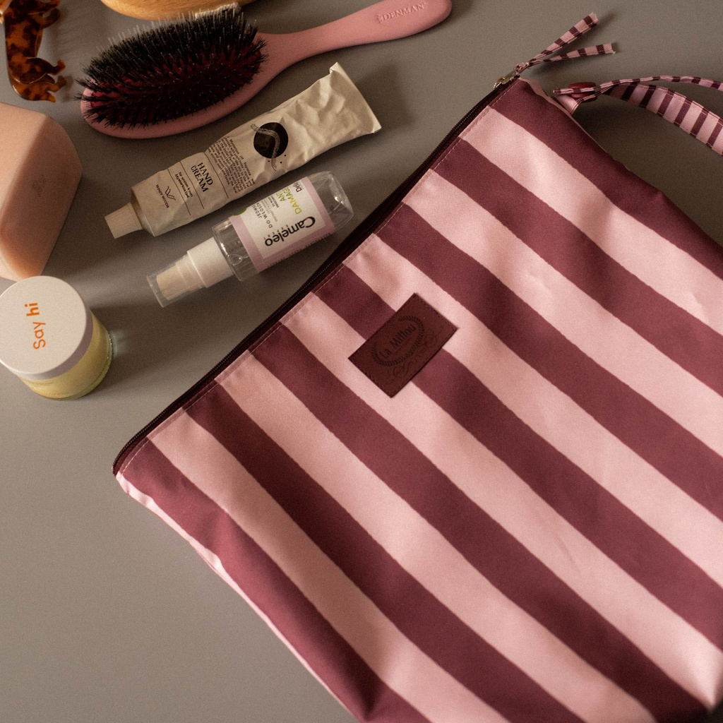 Waterproof toiletry bag STRIPES PINK