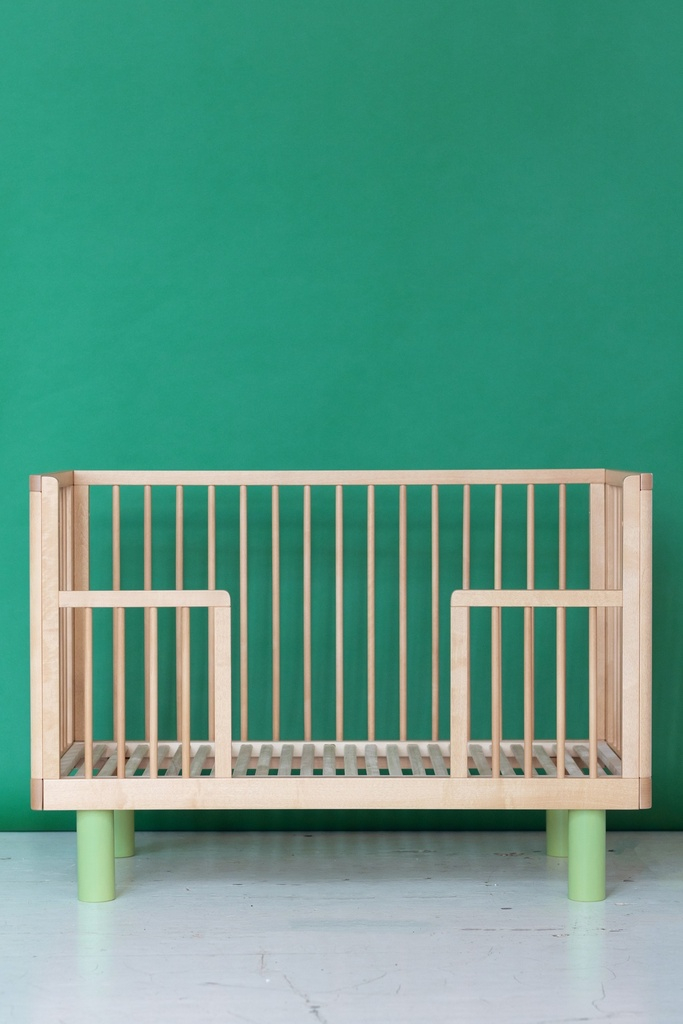 Łóżeczko dziecięce z barierką Junior NATURAL WOOD & GREEN
