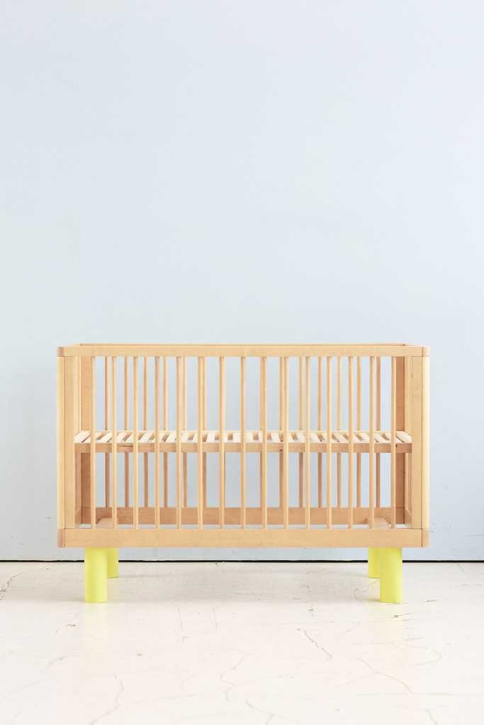 Łóżeczko dziecięce z barierką Junior NATURAL WOOD & YELLOW