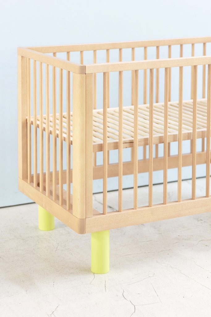 Łóżeczko dziecięce z barierką Junior NATURAL WOOD & YELLOW